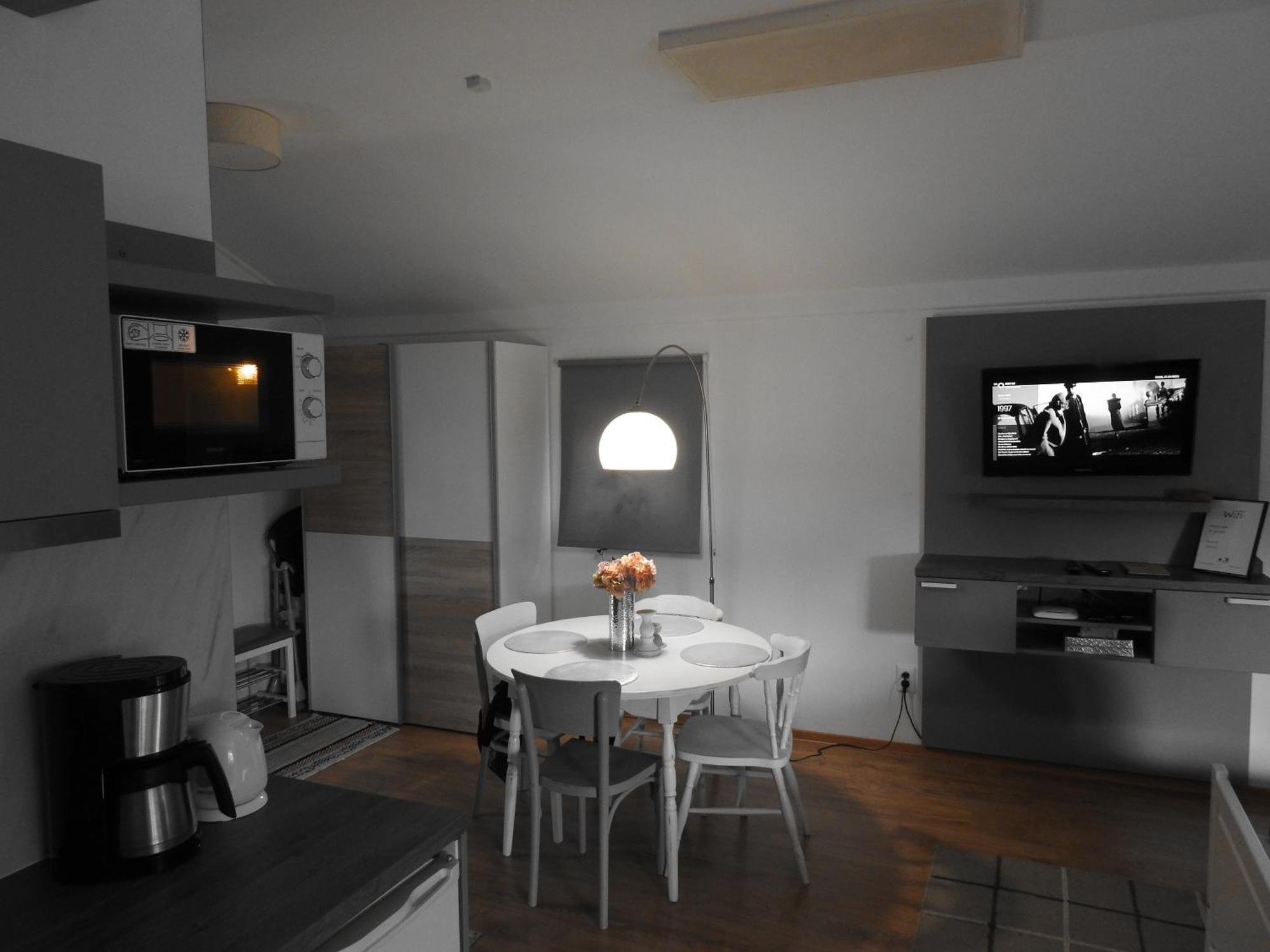 Apartman Lastovicka Стара-Лесна Экстерьер фото